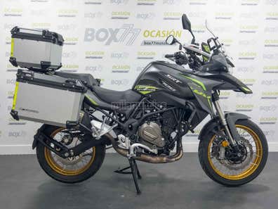 QJ MOTOR SRT 700 X Versión 2023