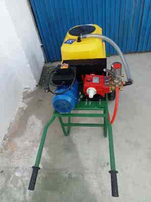 Carretilla sulfatadora de segunda mano en Murcia Provincia