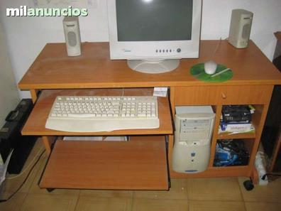 Mesa escritorio ordenador con ruedas de segunda mano por 65 EUR en