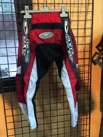 - Ropa de moto