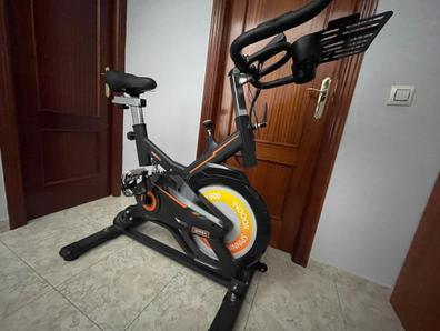 Ponte en forma desde casa con esta bicicleta estática plegable