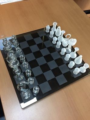 juego. ajedrez. 21 por 21 tablero. de segunda mano por 35 EUR en Barcelona  en WALLAPOP