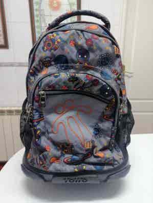 Mochila real madrid grande escolar con ruedas Moda y complementos