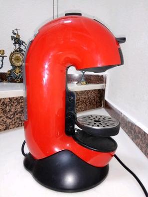 Krups Dolce Gusto Piccolo KP1006 - Cafetera de cápsulas, 15 bares de  presión, color rojo : : Hogar y cocina