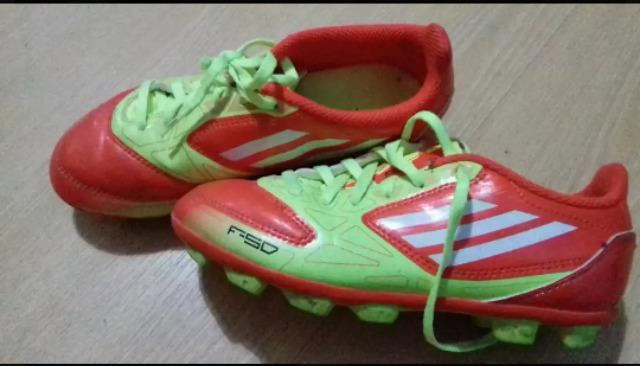 Botas de futbol adidas antiguas online