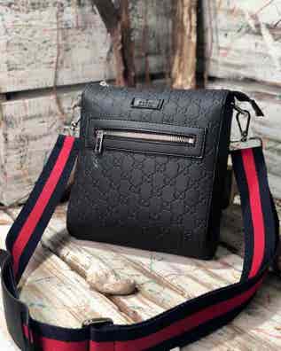 gucci Ropa, zapatos y moda de segunda mano barata en Madrid | Milanuncios