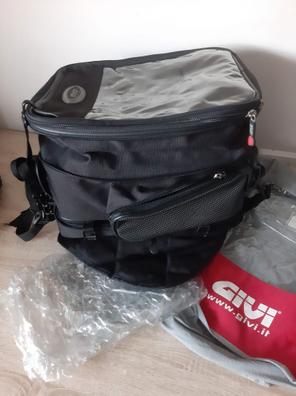 GIVI XS317, la mochila que necesito para ir a los circuitos