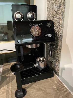 Cafetera espresso en acero inoxidable con brazo doble y vaporizador  metalizado con bomba de 20 bares