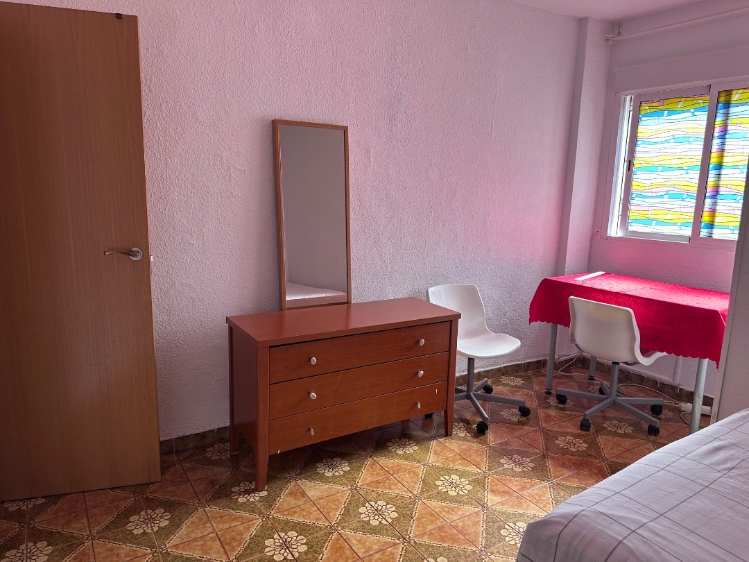 Fotografía del inmueble reportado: 280 €/mes — Madrid, Madrid