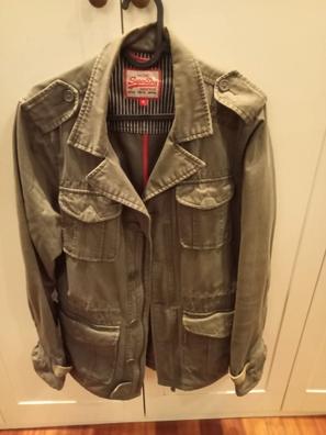 Chaqueta SUPERDRY HOMBRE de segunda mano por 40 EUR en Marbella en WALLAPOP