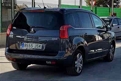 peugeot-5008-7-plazas-de-segunda-mano-milanuncios