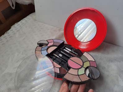 Maquillaje pinaud de segunda mano para mujer Milanuncios