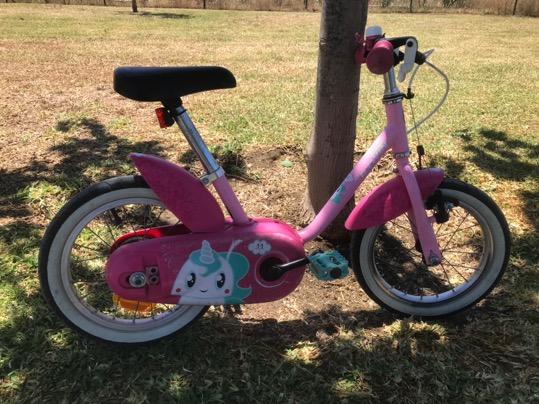 Bicicleta de cheap unicornio para niña