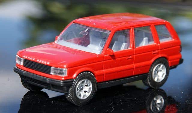 Milanuncios - RANGE ROVER ESCALA 1:43 DE burago modifi