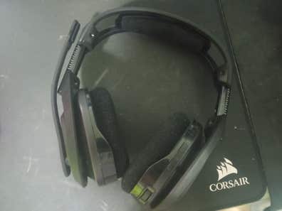 Auriculares astro Auriculares de mano baratos | Milanuncios