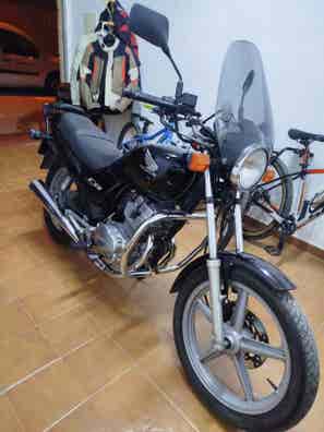 Pare choc avant BMW serie 1 F20 / F21 2011 à 2015 look M PDC