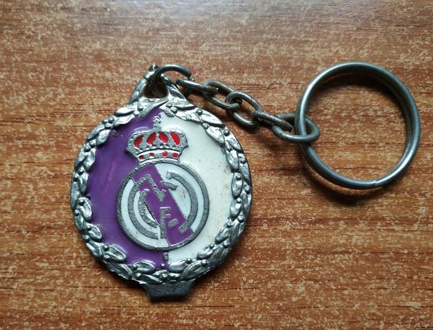 Milanuncios - Antiguo llavero real madrid