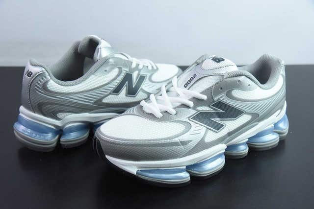Milanuncios Zapatillas NEW BALANCE 2000 NB 2000