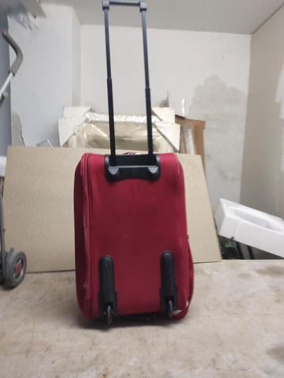 Maletas, mochilas y bolsas de segunda mano baratas en L' de Llobregat