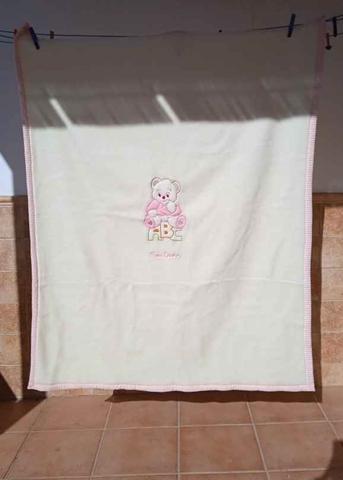 Milanuncios Manta cuna grande (Pierre Cardin)