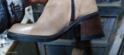 Botas Ropa, zapatos moda de mujer segunda mano | Milanuncios