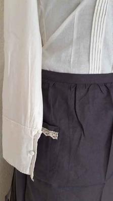 Un chaleco negro de mujer castellano de segunda mano para mujer