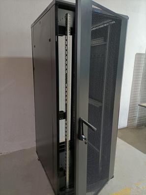 Pequeño servidor de conmutador de montaje en pared armario rack - China  Montaje en rack de 19 pulgadas, montaje en rack ARMARIO RACK 19