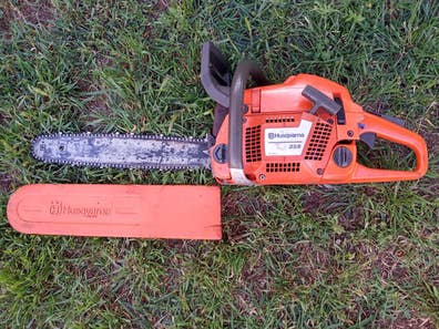 Motosierra Herramientas de jardín de mano baratas en Madrid | Milanuncios