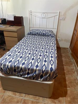 Canapé y colchón 105x190 de segunda mano por 299 EUR en Madrid en WALLAPOP