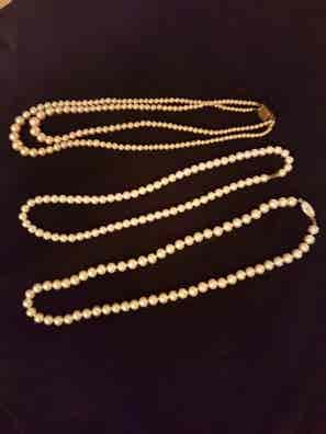 Gargantilla perlas tres vueltas de segunda mano | Milanuncios