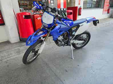 YAMAHA - WR