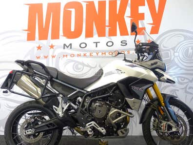 Triumph Tiger 900