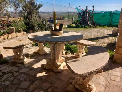 Mesa con base de mármol travertino y borriquetas de madera macizas -  Hermanos Castaño