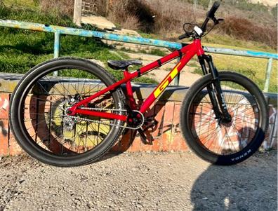 Mountain Bike Dirt GT BICYCLES LA BOMBA 26 M Rojo 2021