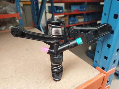 Maquinaria Agrícola aspersores de mano y ocasión en Valladolid | Milanuncios