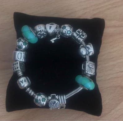 Pulsera pandora autentica. Anuncios para comprar y mano | Milanuncios
