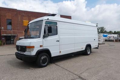 Продажа Mercedes Benz VARIO D Тентованный фургон, цена EUR - Truck1 