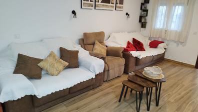 Fundas sofas 3 y 2 plazas ajustables individuales Sofás, sillones y sillas  de segunda mano baratos
