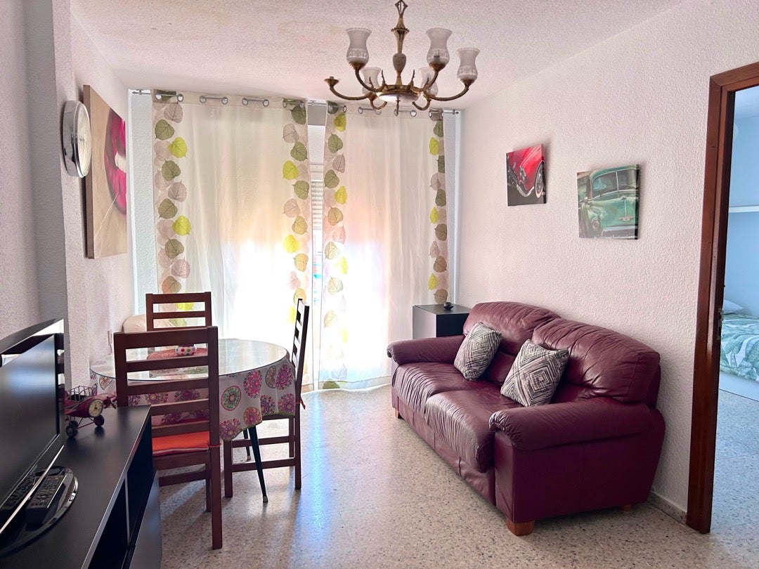 Fotografía del inmueble reportado: 900 €/mes — Granada, Granada