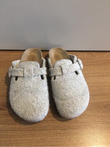 Zapatillas casa niño discount zara