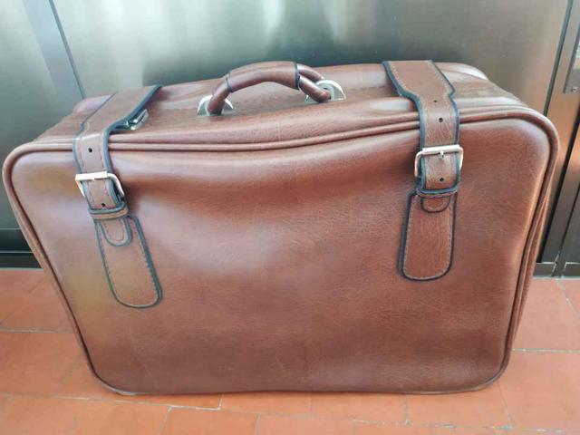 Milanuncios Maleta piel antigua