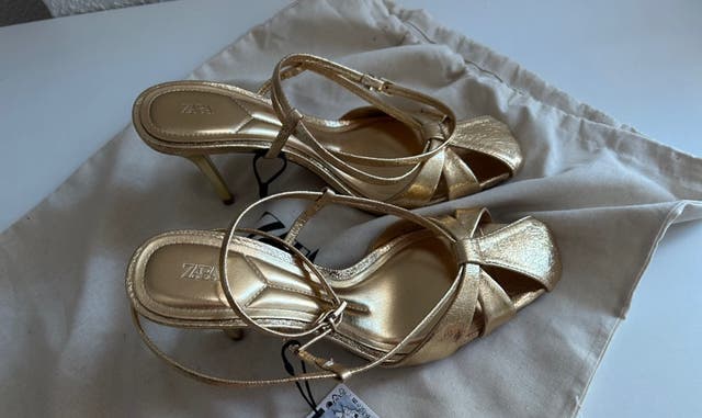 Sandalias Doradas Zara Sandalias Zara Mujer Milanuncios Sandalia Zara