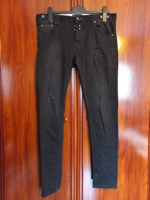 Pantalon vaquero el negro Pantalones de hombre de segunda mano en Málaga | Milanuncios