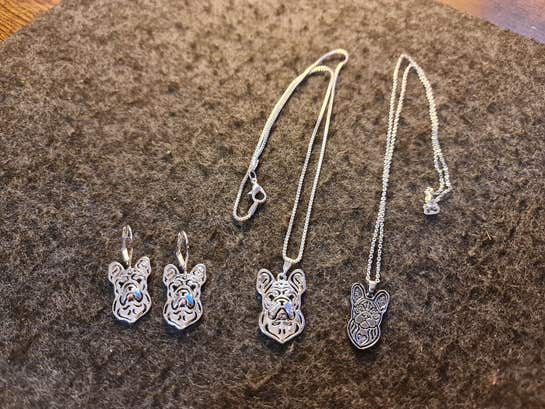 Otro tipo de ropa, y complementos de segunda mano en Puerto Real Milanuncios