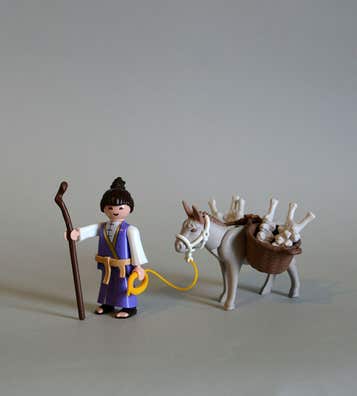 PLAYMOBIL ALDEANO CON SU BURRO , BELEN - 30/9/15