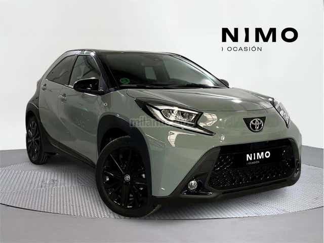 Milanuncios - TOYOTA Aygo X Cross 1.0 VVTI 72CV Underc