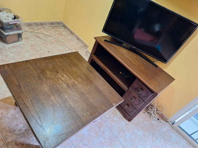 Mueble tv Hoa de tamaño pequeño, 136 cm, con dos puertas y huecos