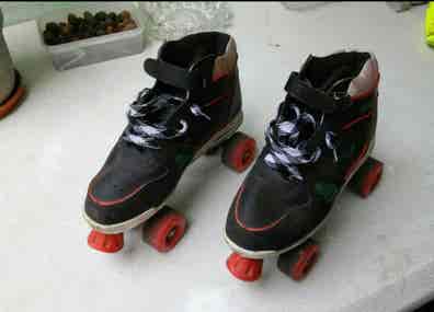 Patines de segunda mano baratos en Sabadell Milanuncios