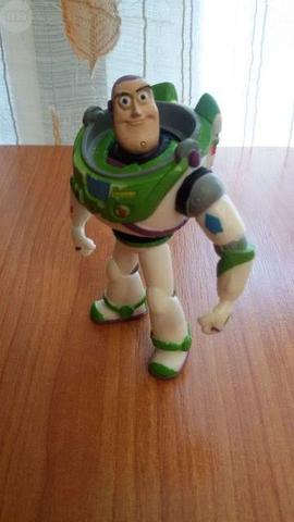 Muñeco buzz 2025 lightyear segunda mano
