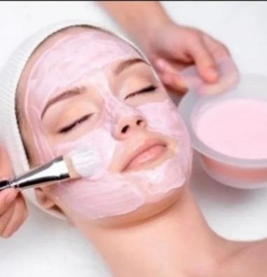 Limpieza facial de cutis Granada - 1ª Consulta Gratis